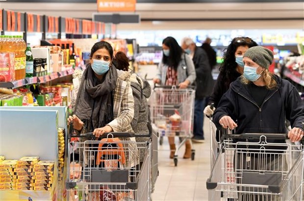 Một phần ba các nước EU có lạm phát từ 10% trở lên - Ảnh 1.