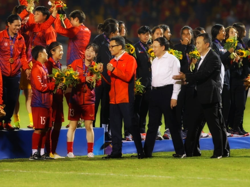 BLV Quang Tùng: &quot;ĐT nữ Việt Nam đã khẳng định rõ vị thế trước Thái Lan&quot; - Ảnh 1.