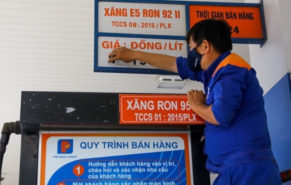 Giá xăng dầu hôm nay 21/6: Dầu tăng mạnh, xăng trong nước tăng lần thứ 7 liên tiếp, tiến sát 33.000 đồng/lít - Ảnh 4.