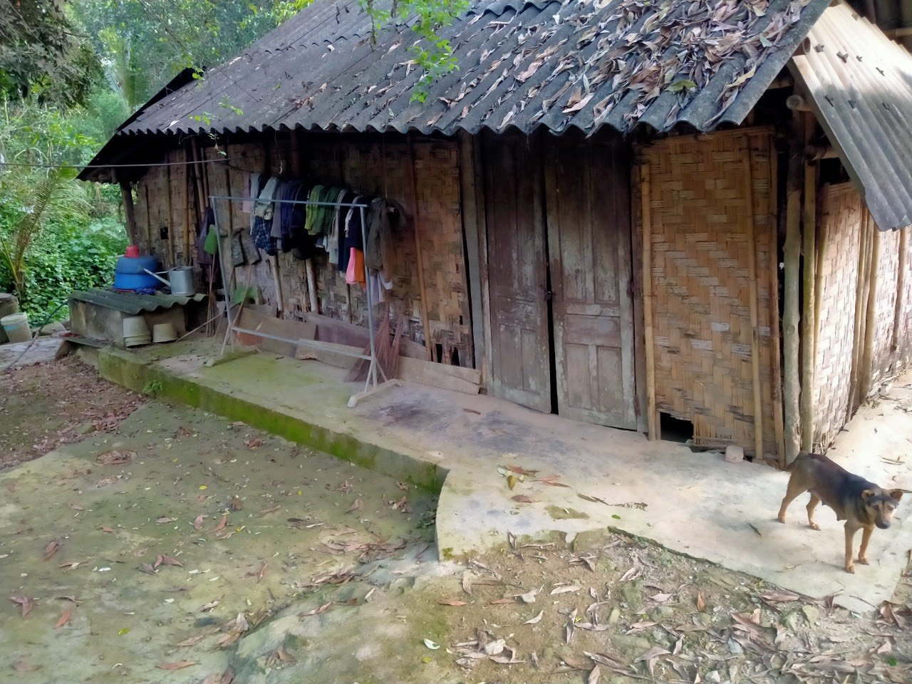 Thanh Hoá: 119 hộ dân xã Thanh Hòa sống lay lắt chờ tái định cư - Ảnh 1.