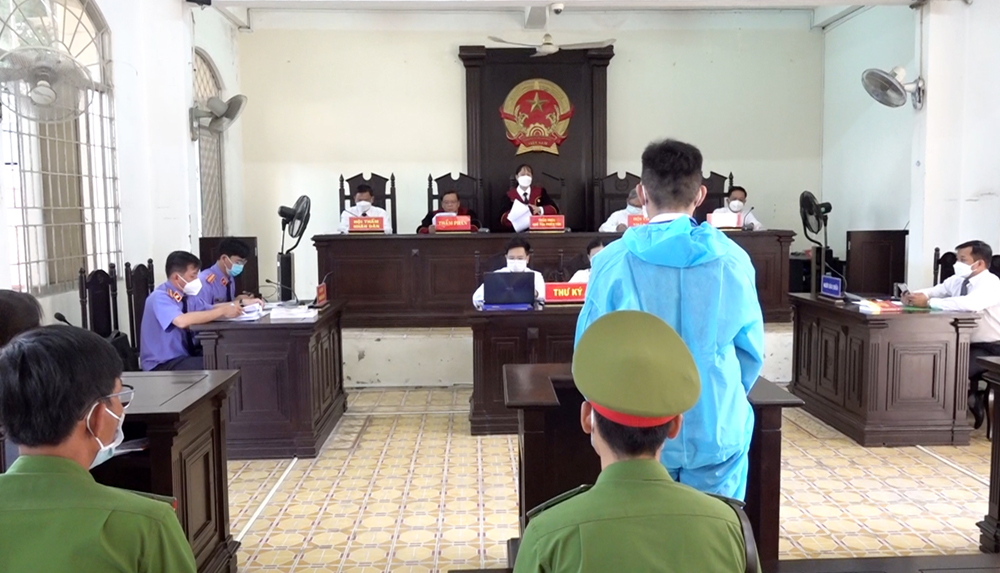 Kẻ giết người do tranh chấp hoa hồng bán lô đề lãnh án chung thân - Ảnh 2.