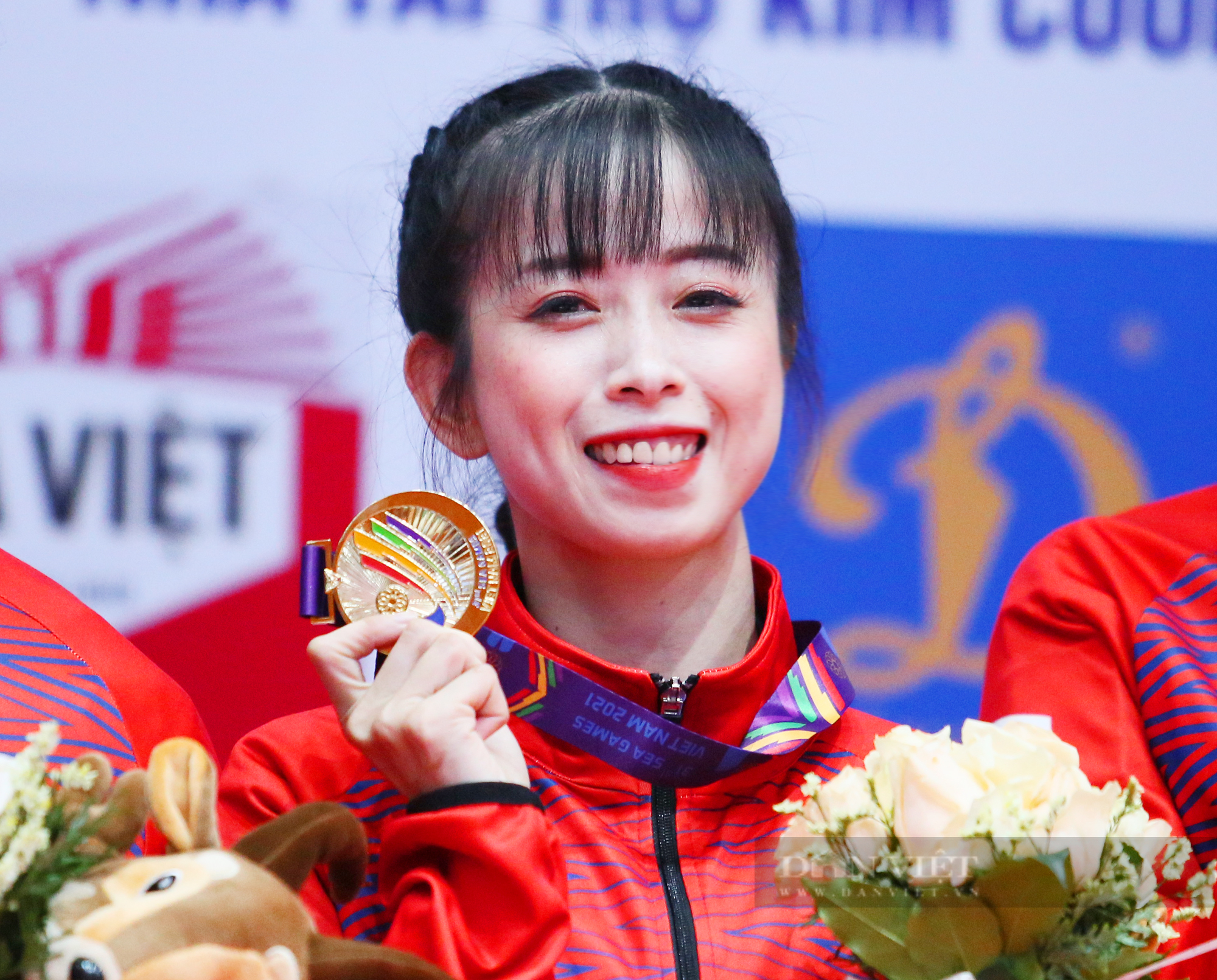 Ngắm lại những bông hồng taekwondo &quot;vạn người mê&quot; ở SEA Games 31 - Ảnh 1.