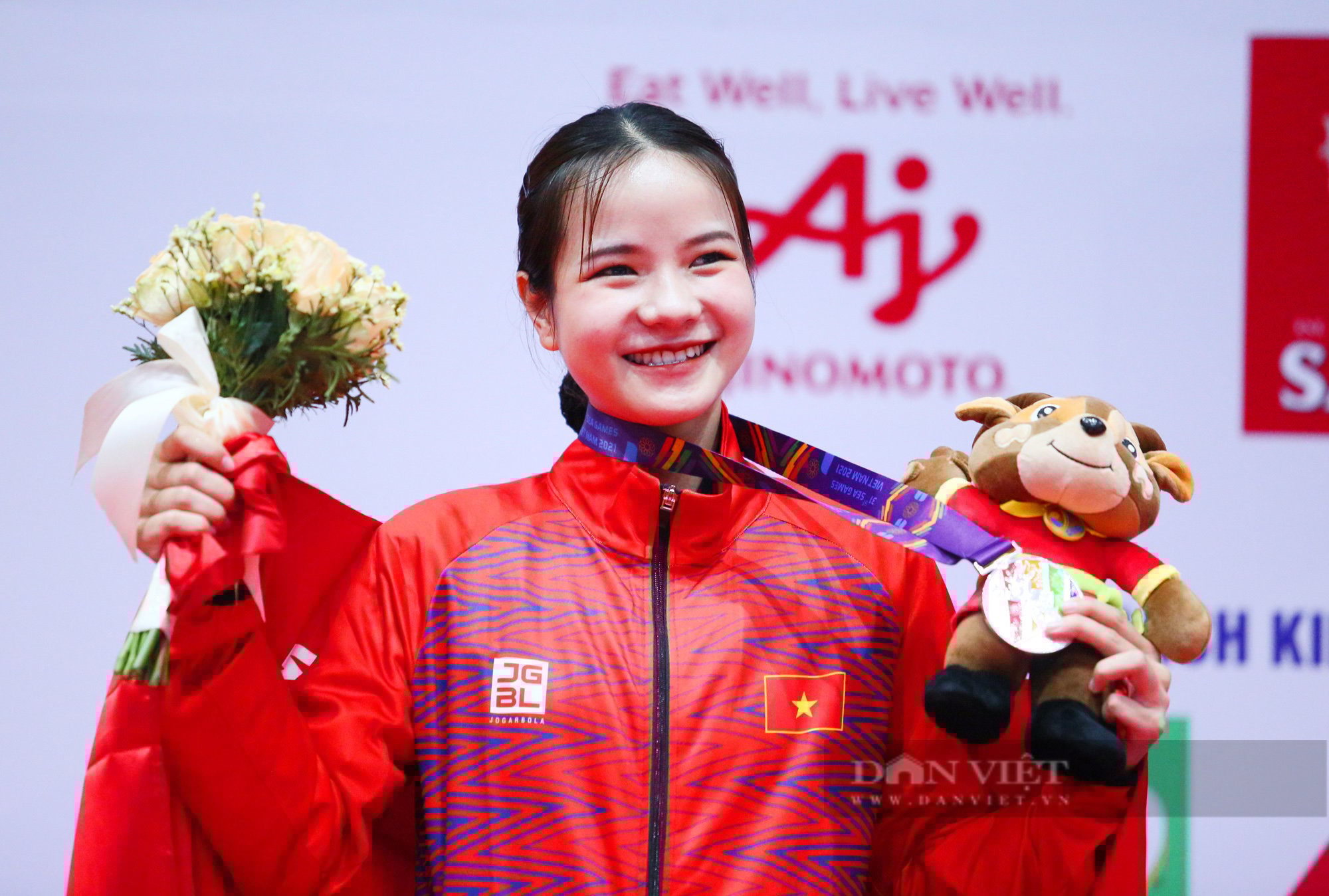 Ngắm lại những bông hồng taekwondo &quot;vạn người mê&quot; ở SEA Games 31 - Ảnh 8.