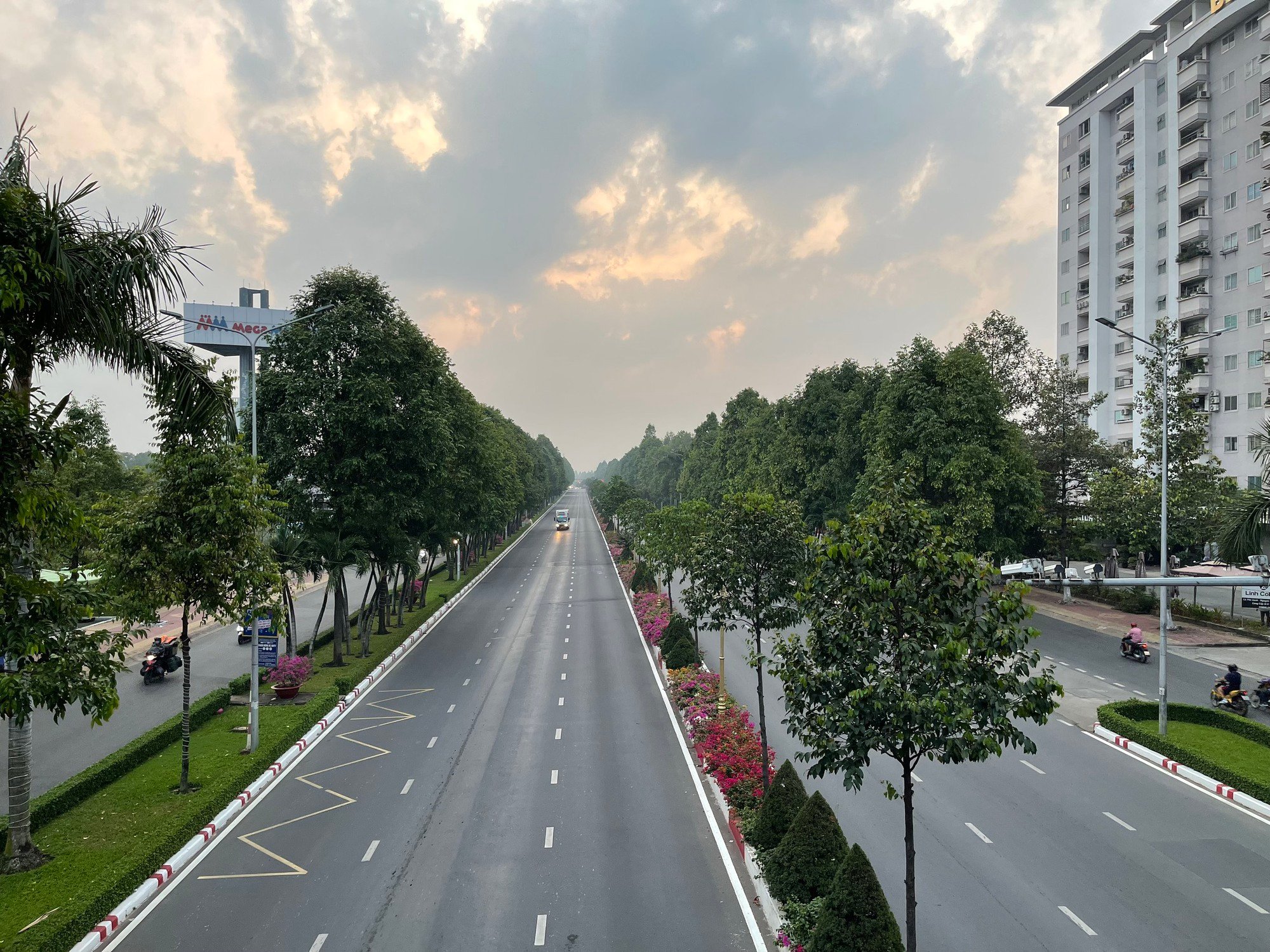 Đồng Nai đang xây dựng trên 10.000 căn hộ cho công nhân và người có thu nhập thấp - Ảnh 1.