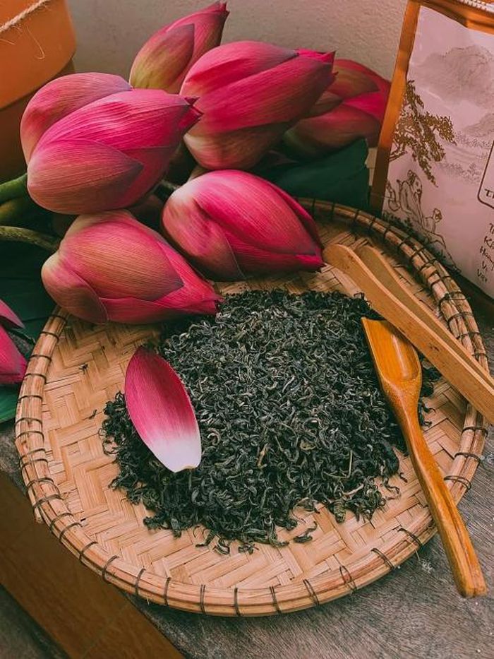 Xao xuyến mùa ướp trà sen - Ảnh 1.