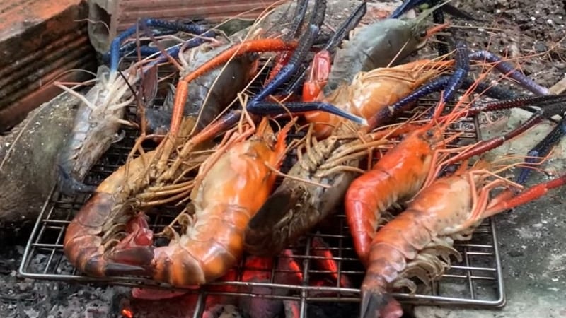 Đầu bếp mách: Muốn nướng tôm vừa chín, thịt ngọt mềm không thể thiếu loại quả này - Ảnh 4.