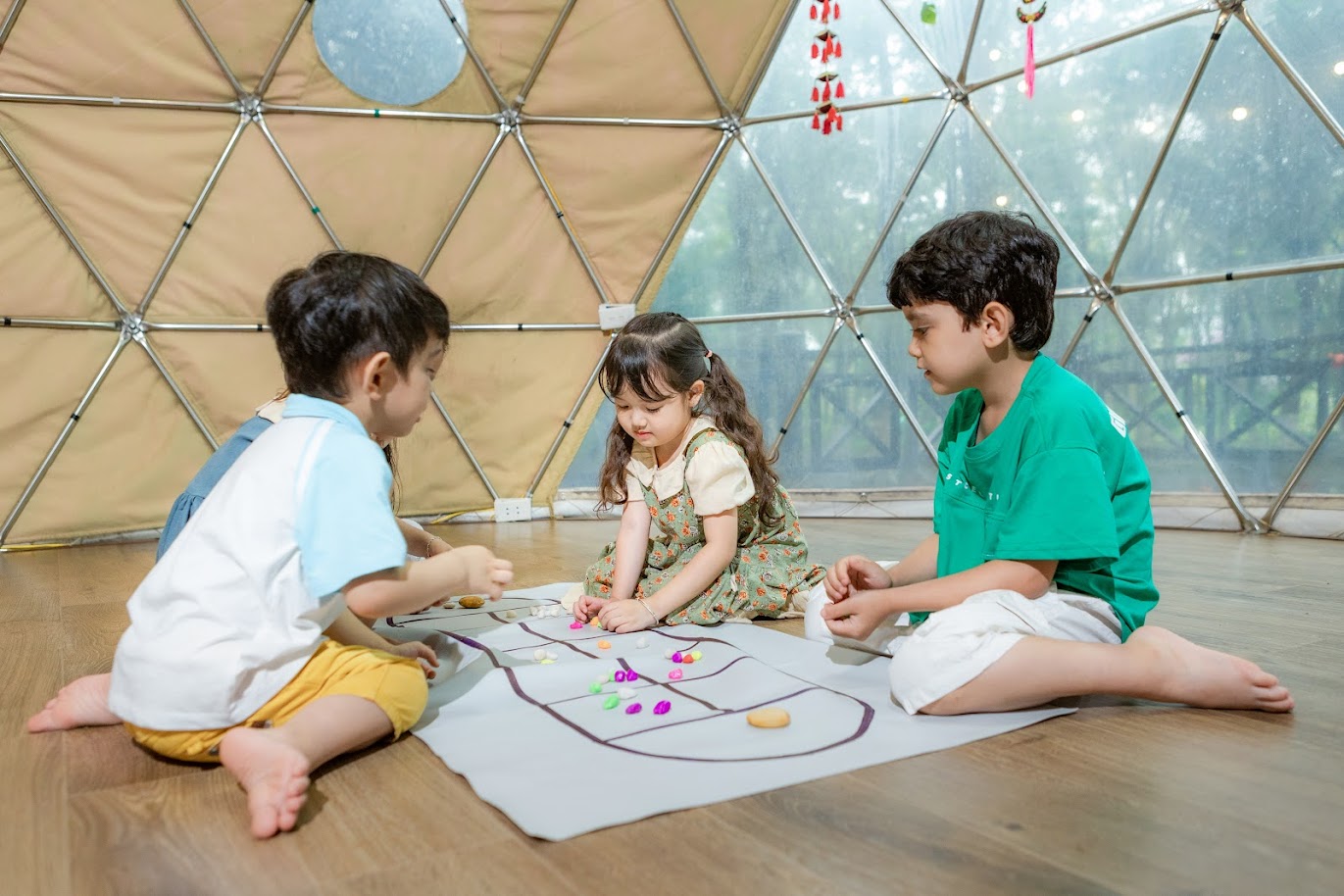 Trẻ con Ecopark có tuổi thơ của “thời ông bà, cha mẹ” - Ảnh 4.