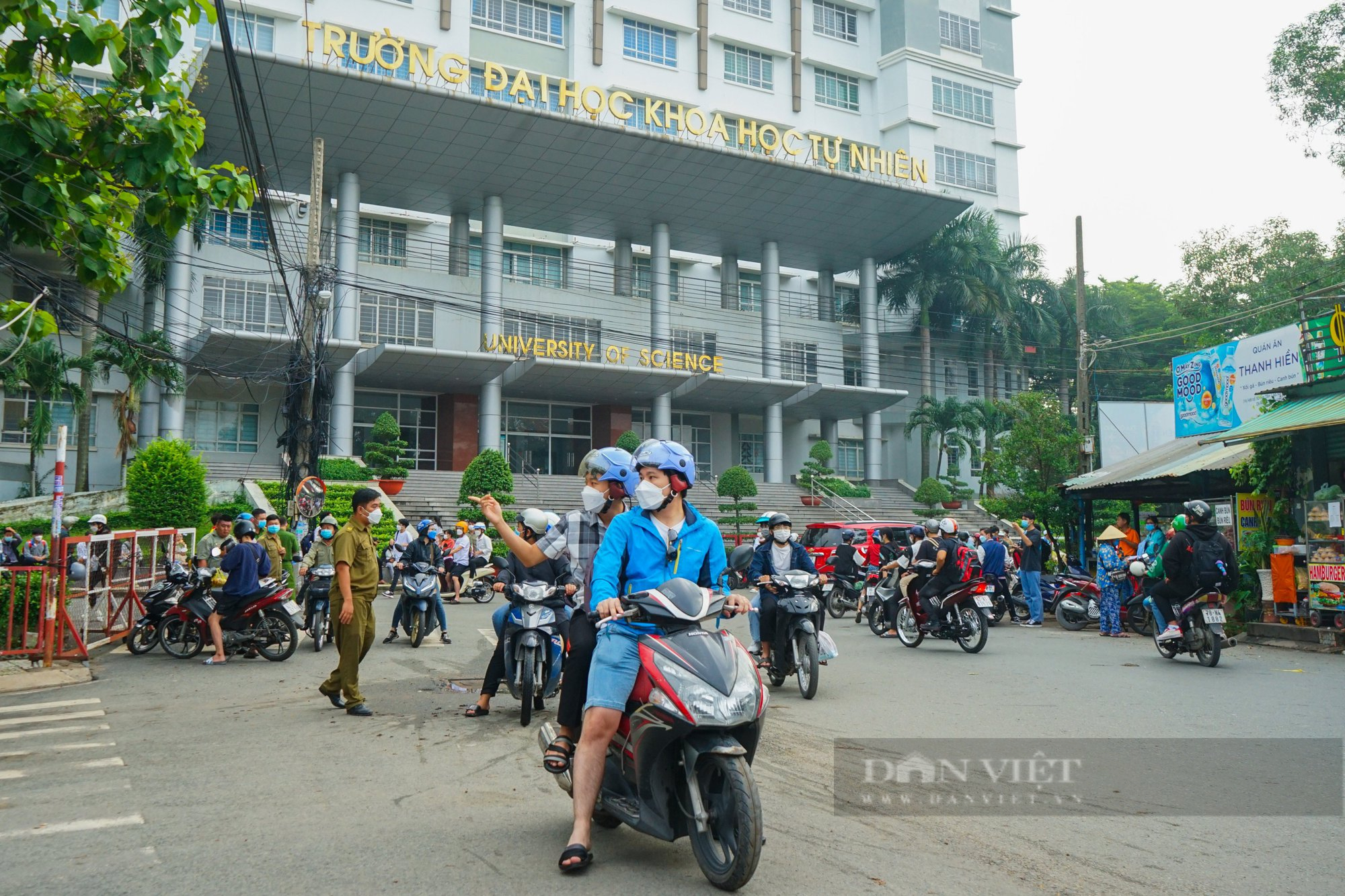ĐH Khoa học Tự nhiên công bố phương án tuyển sinh, học phí tăng &quot;khủng&quot; - Ảnh 1.