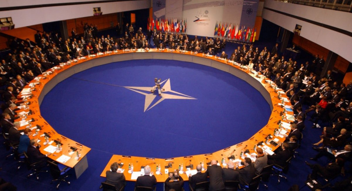 NATO cuối cùng quyết định 'quay lưng' với yêu cầu khẩn thiết này của Ukraine vì ngại 'chọc giận' Nga - Ảnh 1.