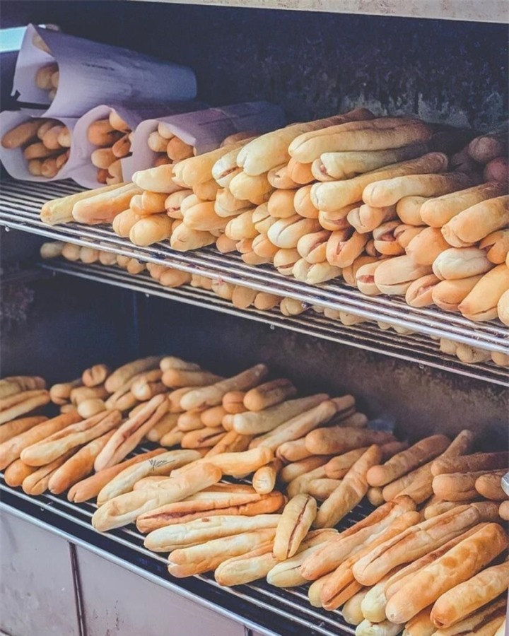Bánh mì que  - Ảnh 4.