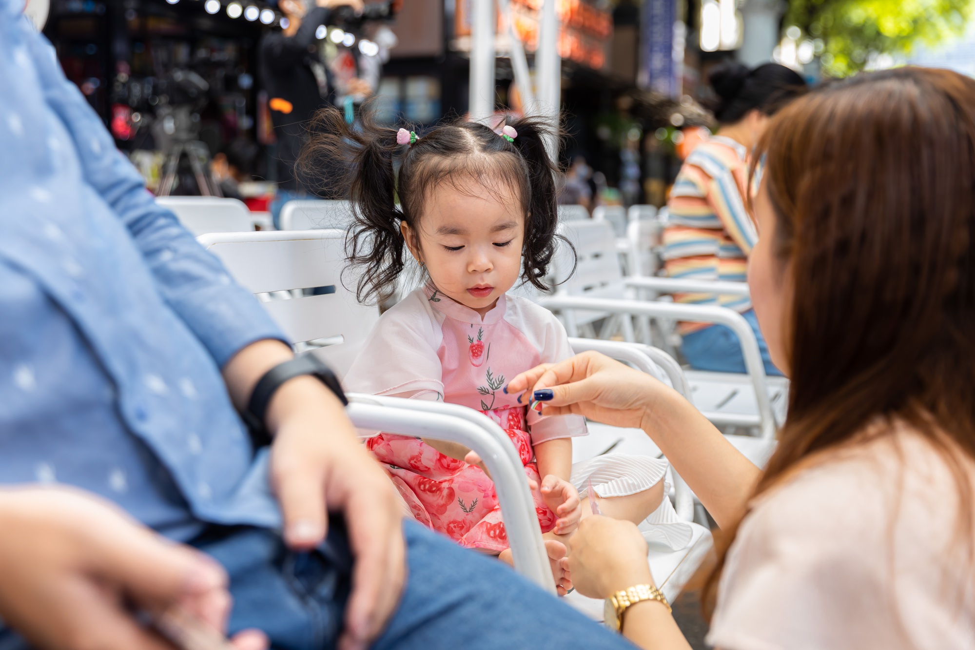 &quot;Cùng con khôn lớn&quot; - bộ sách giáo dục trẻ ở thời điểm vàng giúp hình thành nhân cách, trí tuệ - Ảnh 3.