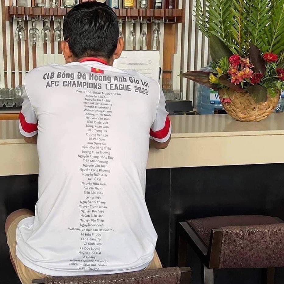 Tin sáng (3/5): HLV Kiatisak tri ân học trò tại HAGL theo cách đặc biệt - Ảnh 1.