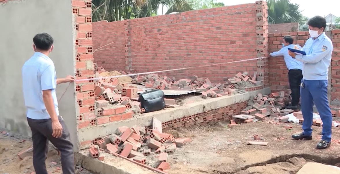 Đồng Nai: Dỡ thêm 18 căn nhà xây trái phép ở siêu phường Trảng Dài - Ảnh 1.
