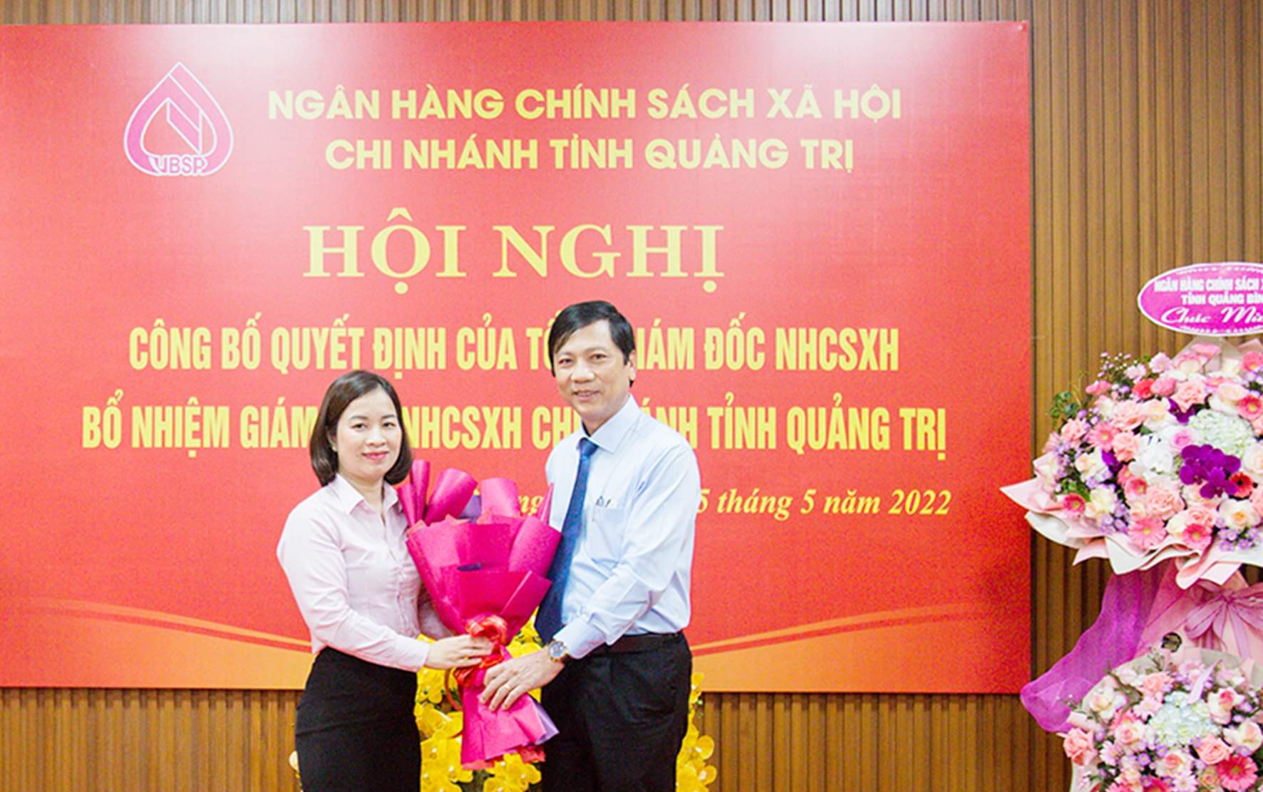 Tân Giám đốc Ngân hàng Chính sách xã hội tỉnh Quảng Trị Trần Đức Xuân Hương - Ảnh 1. Tân Giám đốc Ngân hàng Chính sách xã hội tỉnh Quảng Trị Trần Đức Xuân Hương - Ảnh 1.
