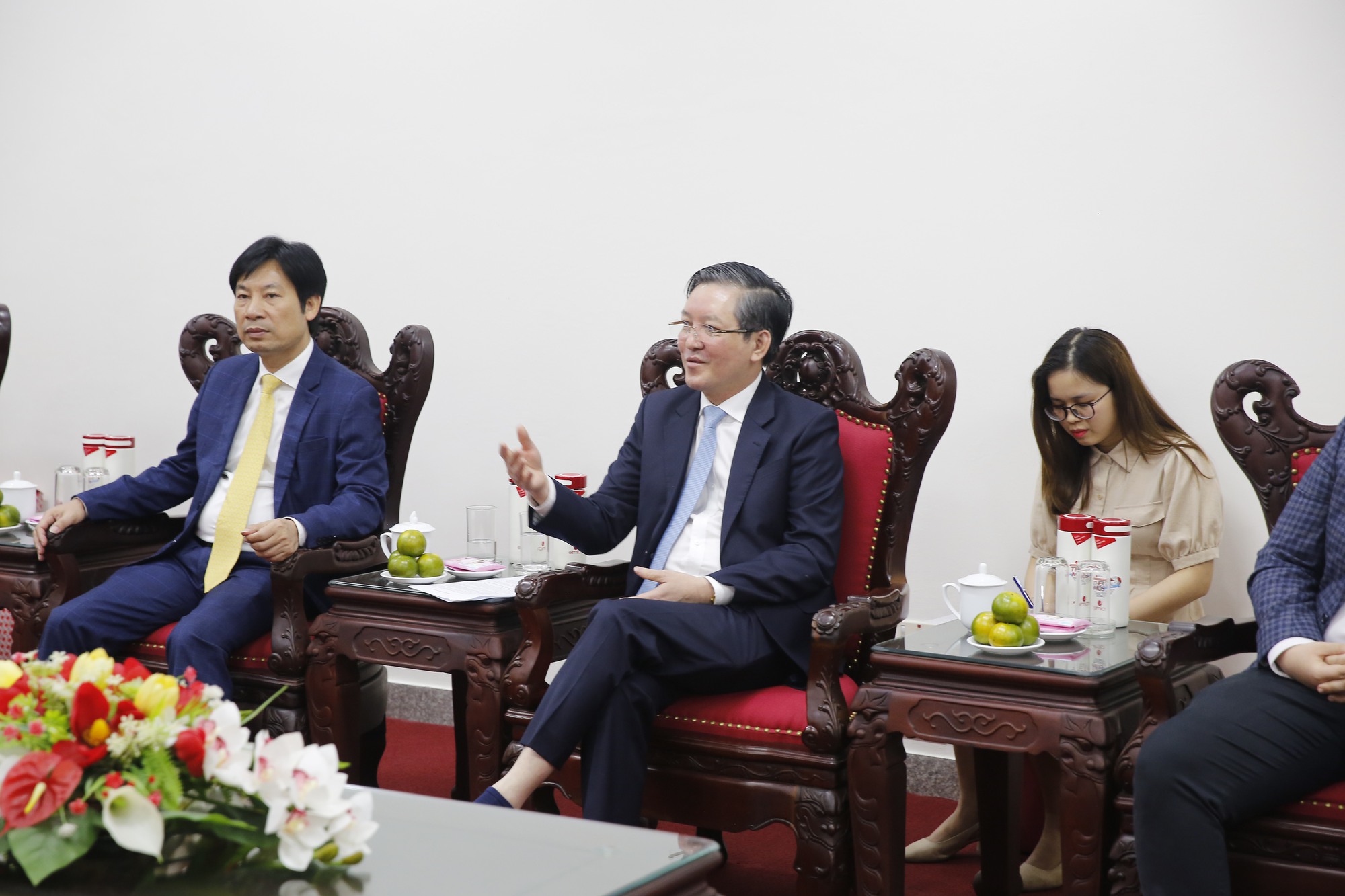 Chủ tịch Hội NDVN Lương Quốc Đoàn: Hợp tác xây dựng chuỗi liên kết chăn nuôi, nâng cao sức cạnh tranh cho nông dân- Ảnh 2.