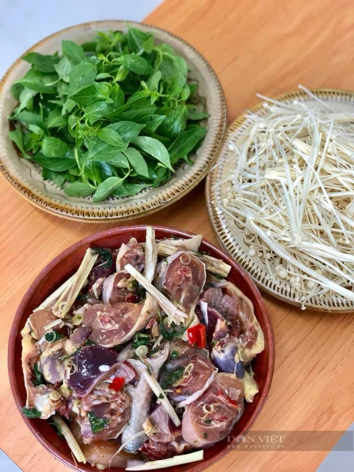 Nấu lẩu gà lá é nhớ cho thêm loại nước này để đậm vị thơm ngon - Ảnh 3.