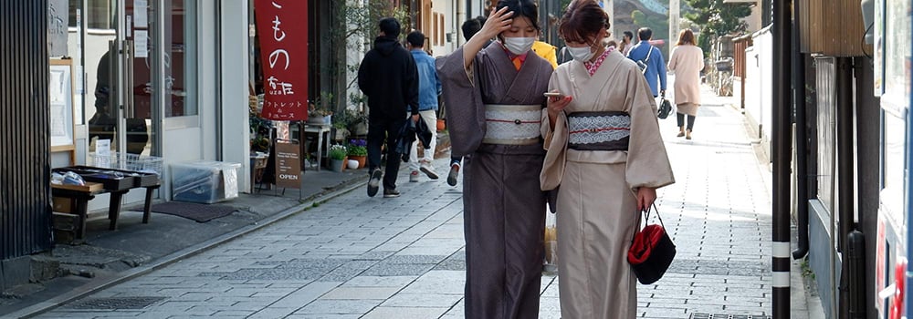 Tour kỳ thú khám phá “khu đèn đỏ” từng vang bóng một thời ở Old Tokyo - Ảnh 1.