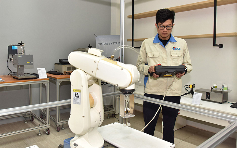 Hoàn thiện hành lang pháp lý hỗ trợ doanh nghiệp đổi mới sáng tạo - Ảnh 1.