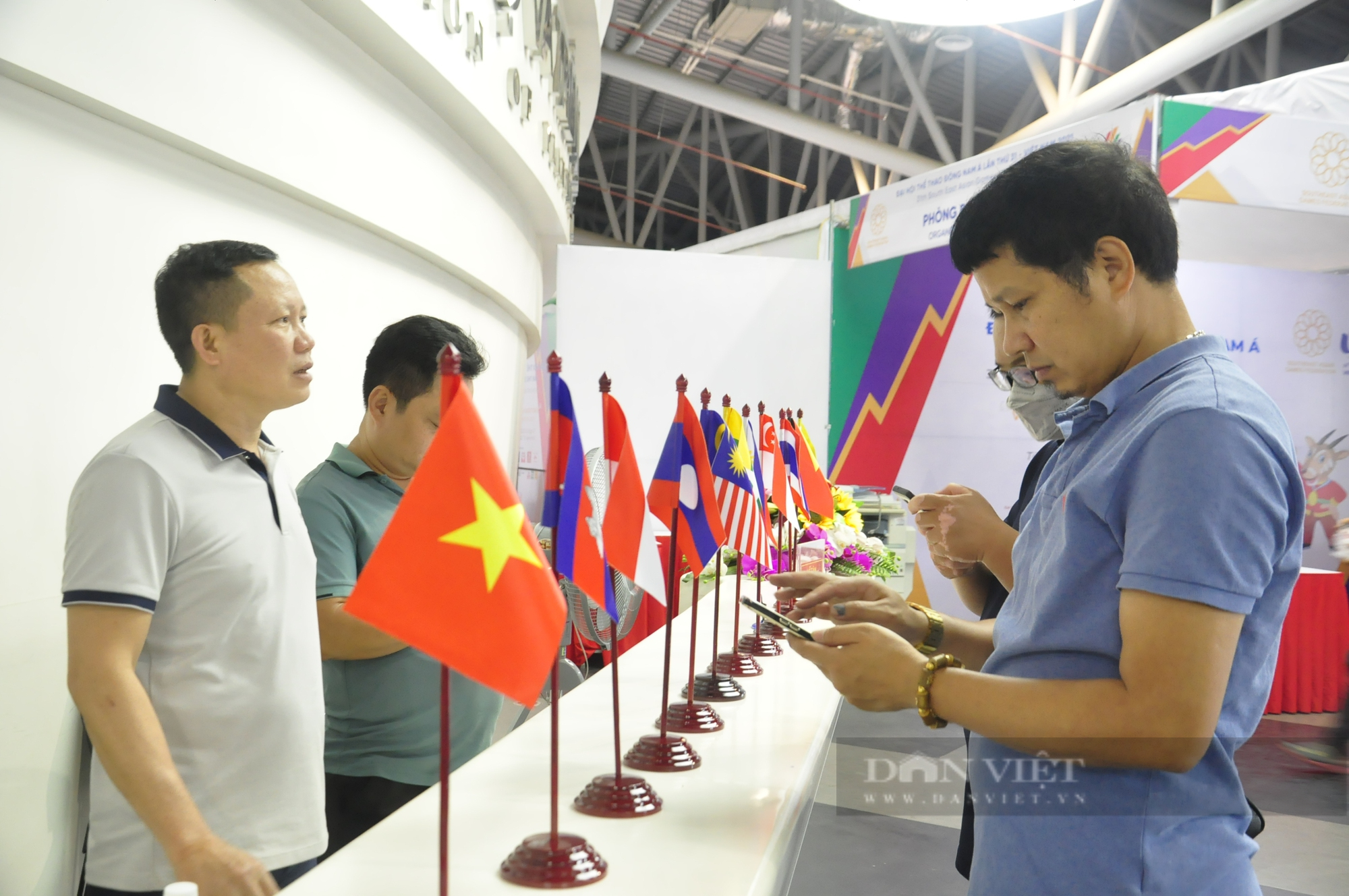 &quot;Cung cá heo&quot; rốt ráo hoàn thiện những khâu cuối cho cờ vua SEA Games 31 - Ảnh 8.
