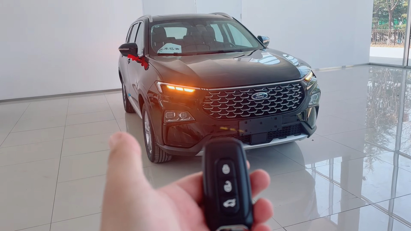 Ford Territory 2023 nhận cọc tại Việt Nam, giá hấp dẫn đấu Hyundai Tucson, Mazda CX-5 - Ảnh 1.
