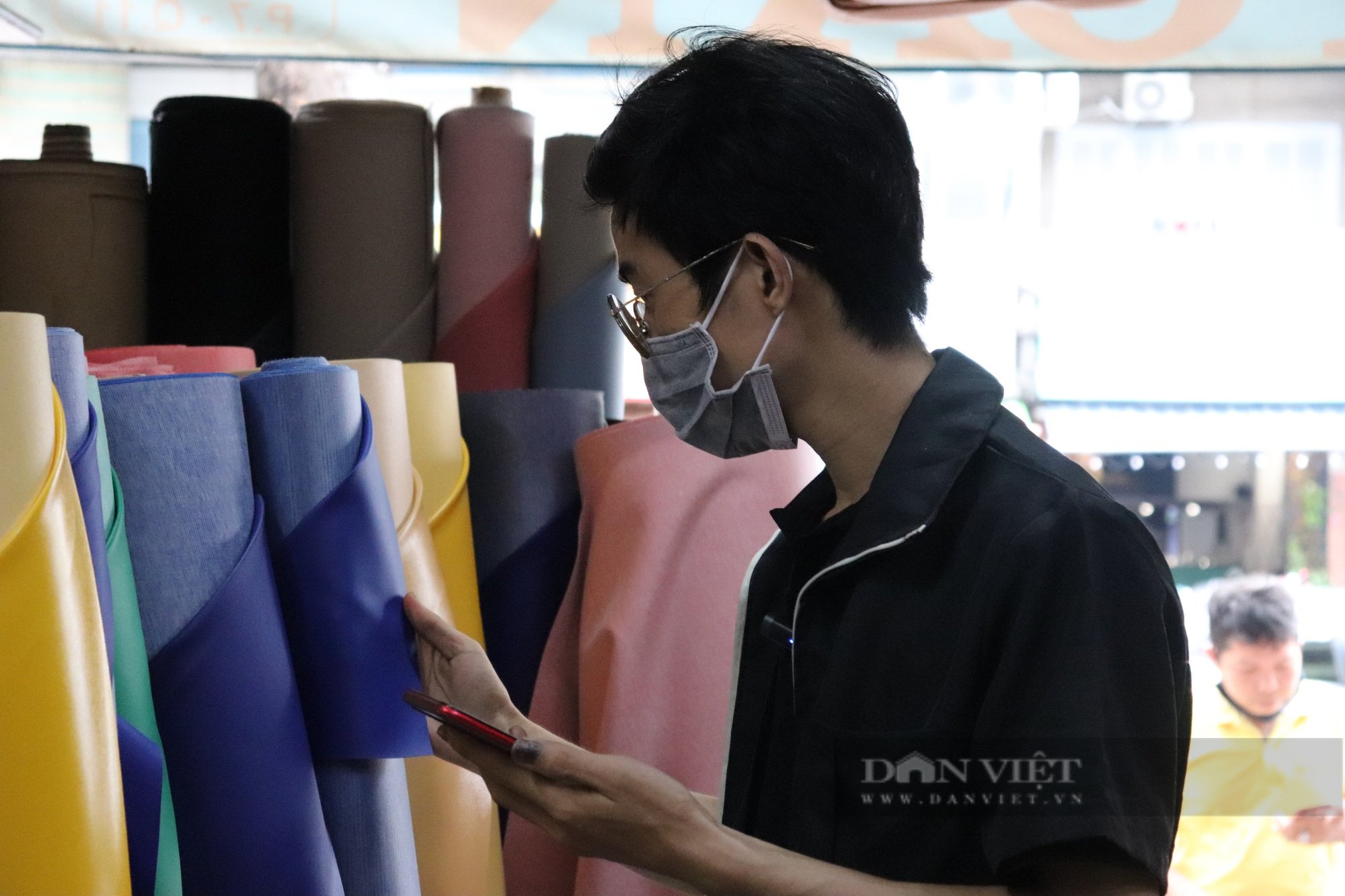 Chàng trai đam mê thiết kế cổ phục Việt: Sẽ tổ chức show diễn cổ phục từ thời Lạc Long Quân, Âu Cơ - Ảnh 4.