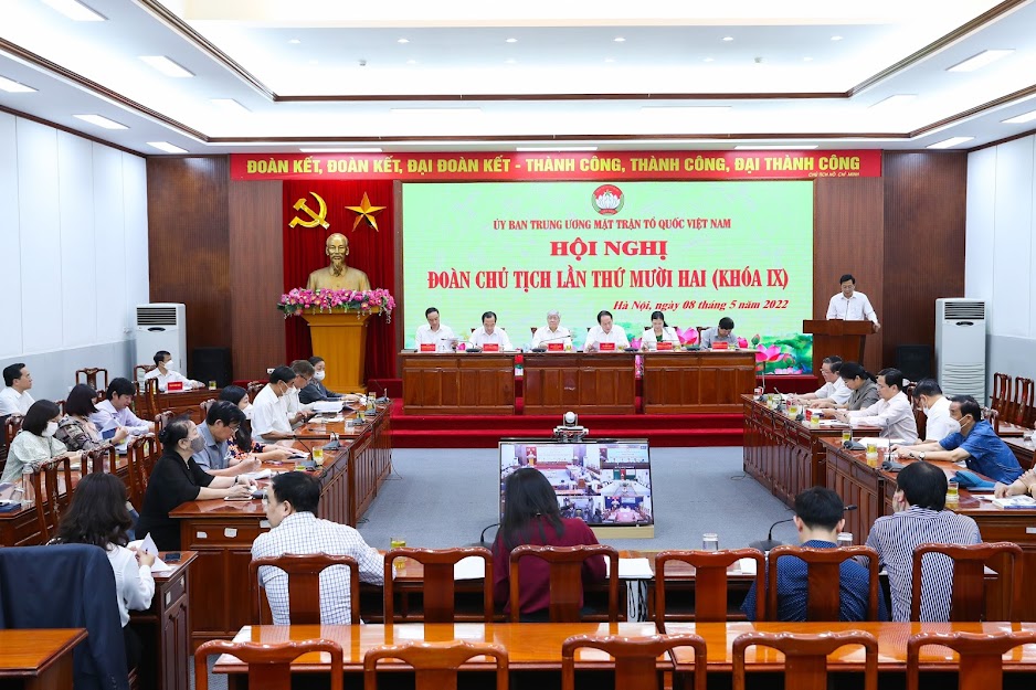 Ông Lương Quốc Đoàn: Tình trạng sốt đất khắp nơi gây hệ lụy rất lớn cho nền kinh tế và đời sống người dân - Ảnh 1.