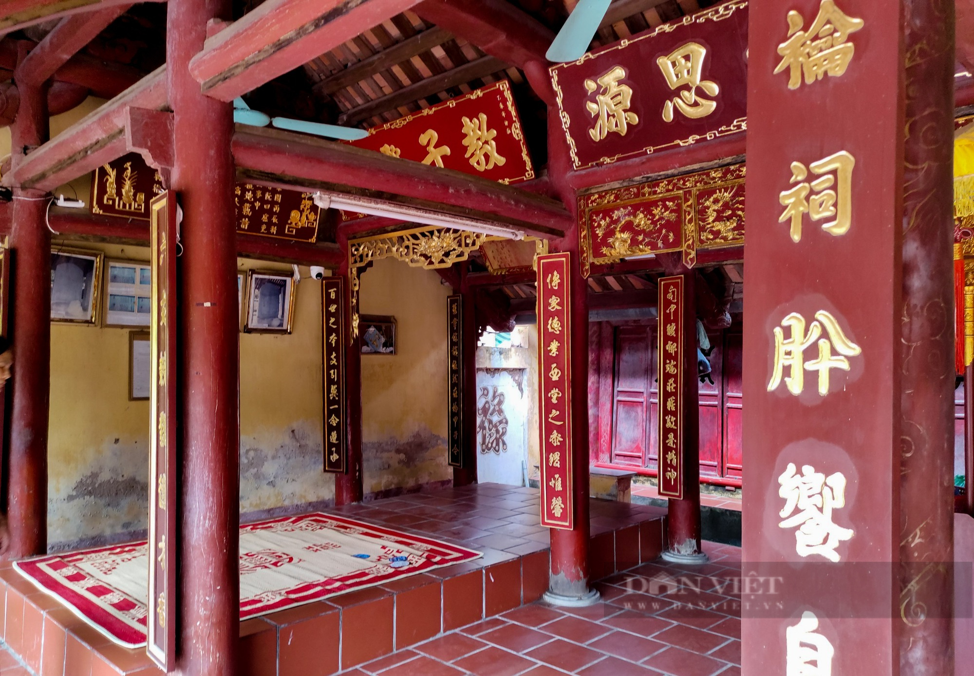 Căn nhà cổ bằng gỗ lim chứa nhiều &quot;báu vật&quot; của dòng họ nức tiếng tại Hà Nội - Ảnh 6.
