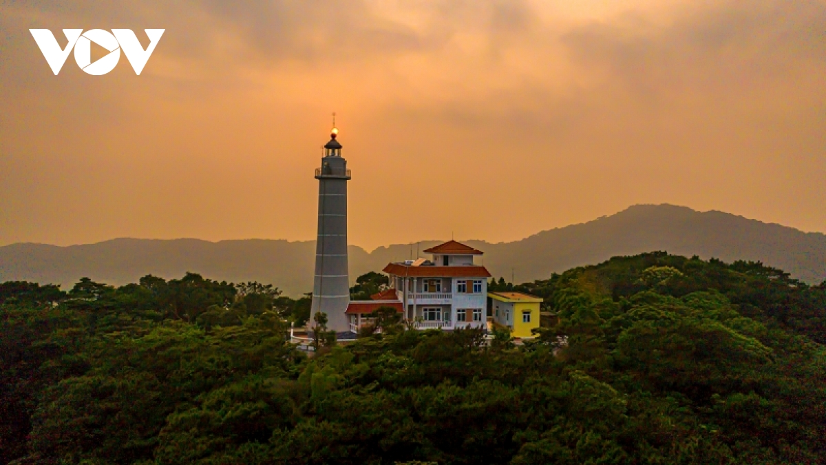 Cô Tô, “viên ngọc xanh” giữa biển trời Đông Bắc - Ảnh 12. Cô Tô, “viên ngọc xanh” giữa biển trời Đông Bắc - Ảnh 12.
