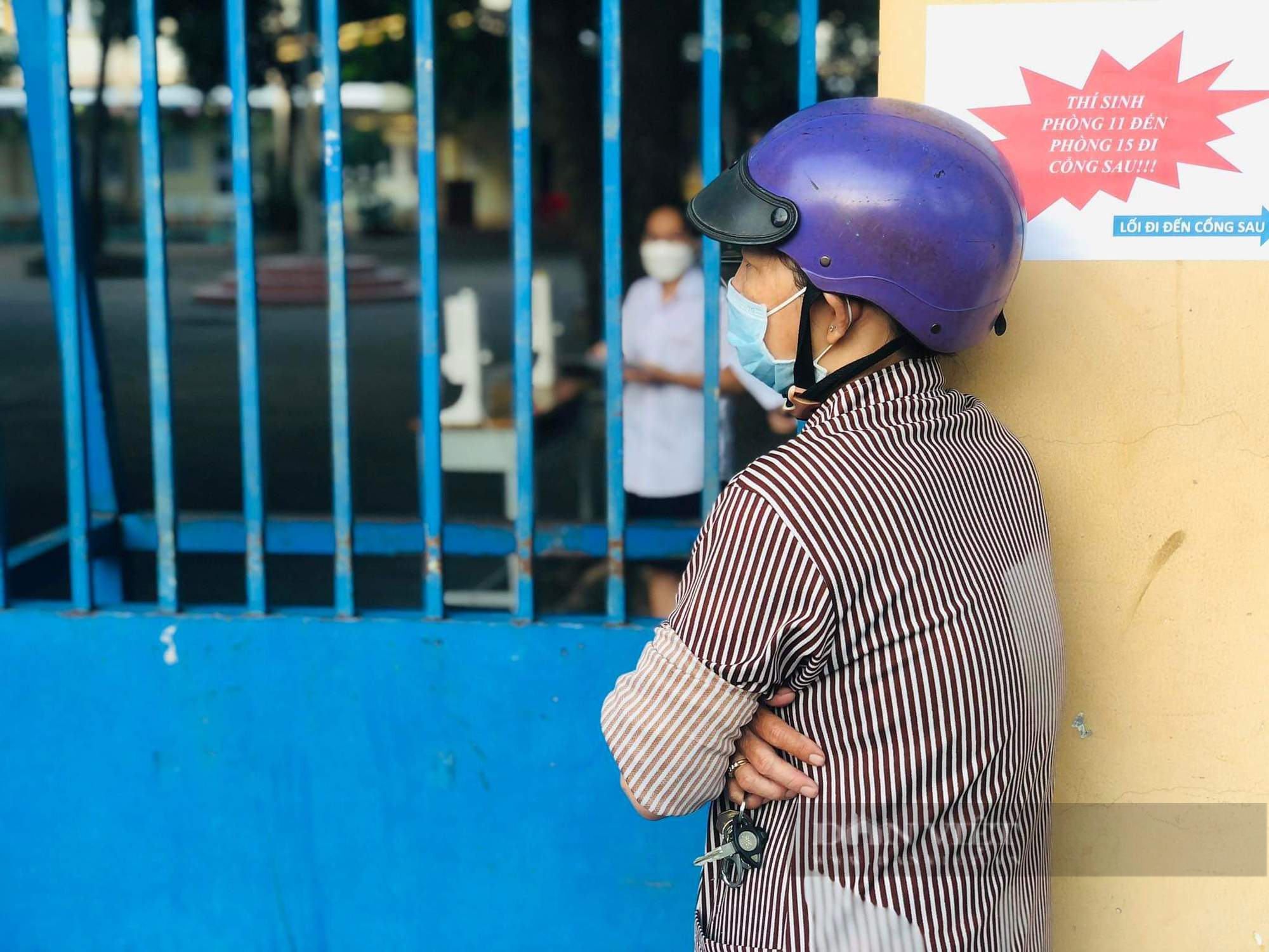 Kỳ thi tuyển sinh vào lớp 10 tại TP.HCM: Sợ đau bụng, thí sinh không dám ăn sáng  - Ảnh 5.