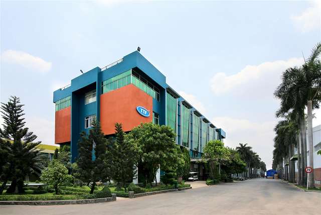 Gỗ Trường Thành bán ‘chui’ 12,6 triệu cổ phiếu TTF nhận từ ông Võ Trường Thành - Ảnh 1. Gỗ Trường Thành bán ‘chui’ 12,6 triệu cổ phiếu TTF nhận từ ông Võ Trường Thành - Ảnh 1.