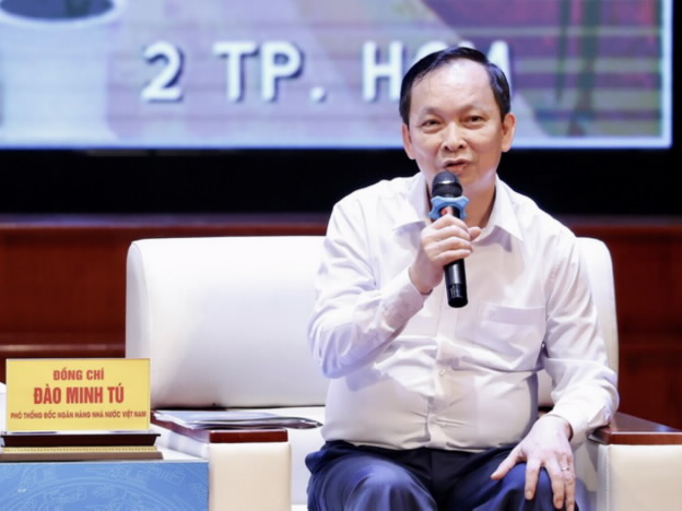Công nhân &quot;khóc ròng&quot; vì tín dụng đen: 2 ngân hàng cam kết &quot;mở hầu bao&quot; 20.000 tỷ, lãi suất bằng nửa thị trường - Ảnh 3.