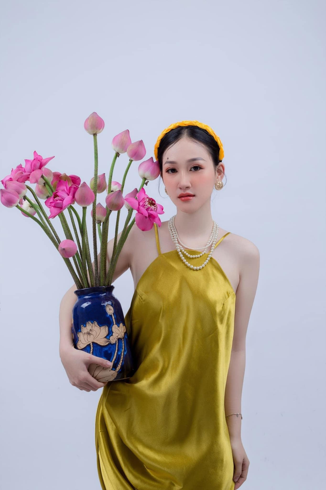 Hoa khôi trường ĐH Văn Lang: &quot;Tự yêu là cách để đẹp hơn mỗi ngày&quot; - Ảnh 5.