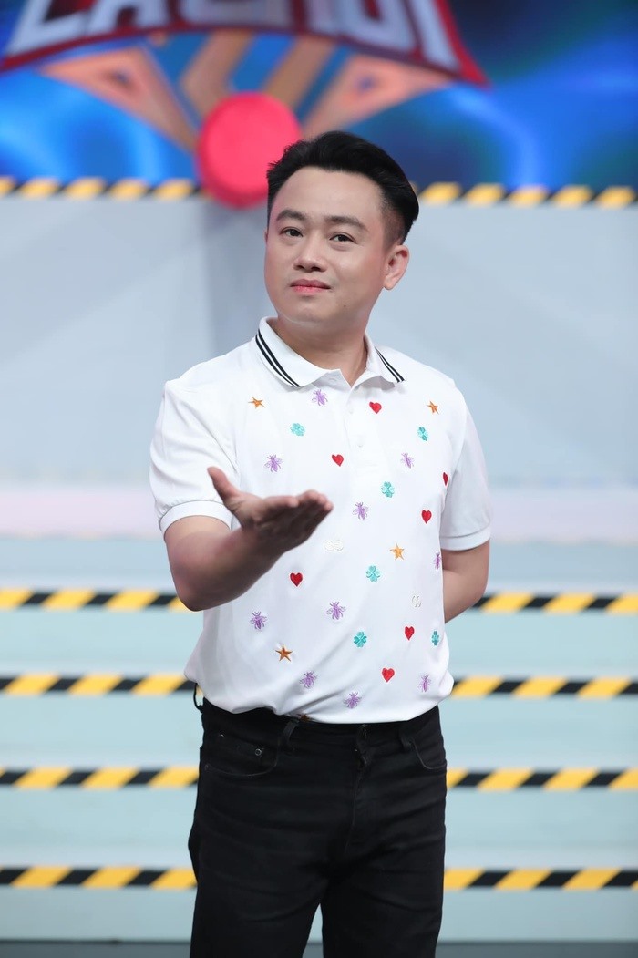 Hữu Tín bị bắt vì ma tuý và những bê bối lớn nhất của làng hài thời gian vừa qua - Ảnh 1.