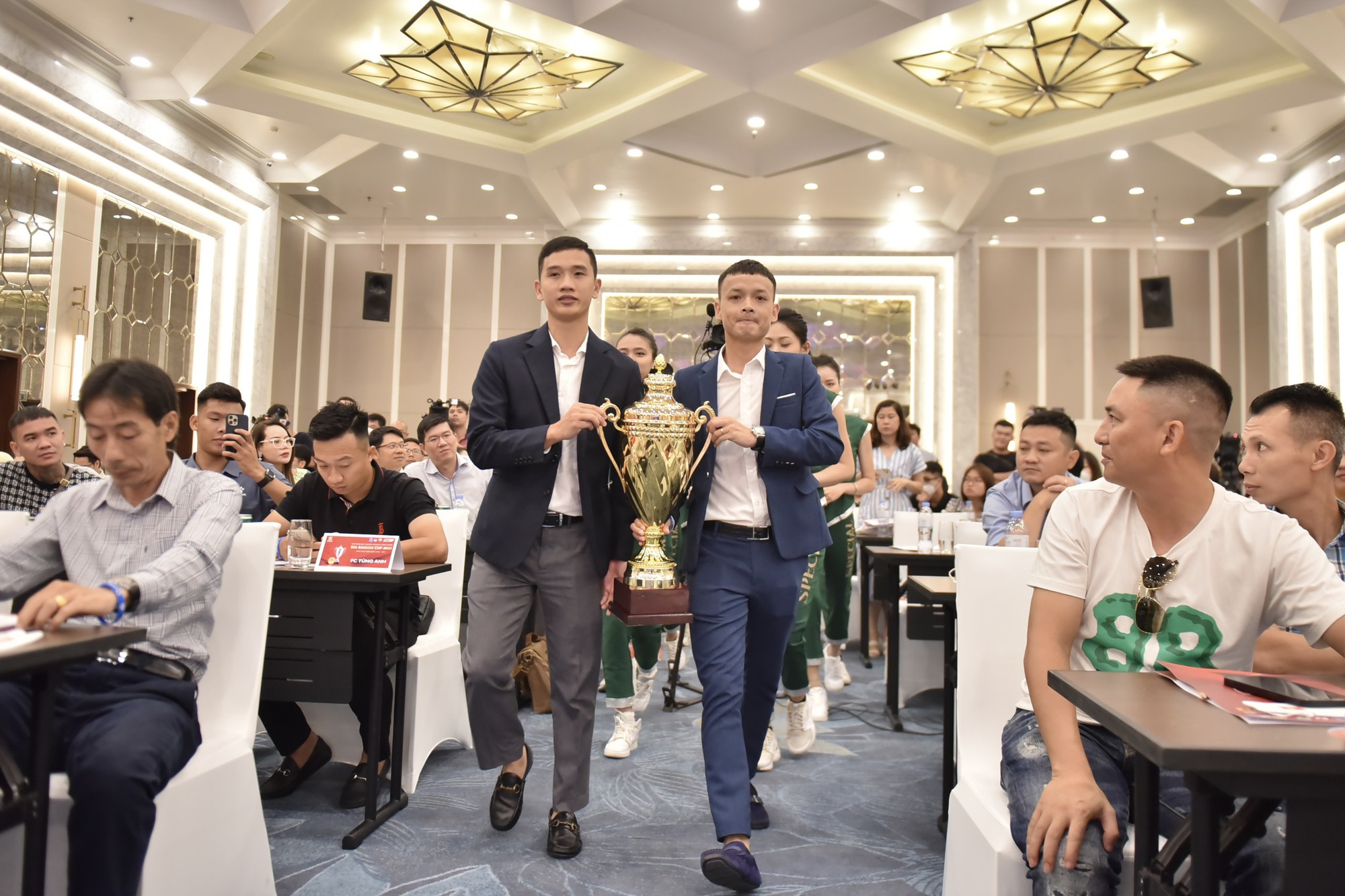 Giải &quot;phủi&quot; toàn quốc trở lại sau 2 năm, lần đầu tiên có mặt ở miền Tây, Tây Nguyên - Ảnh 5.