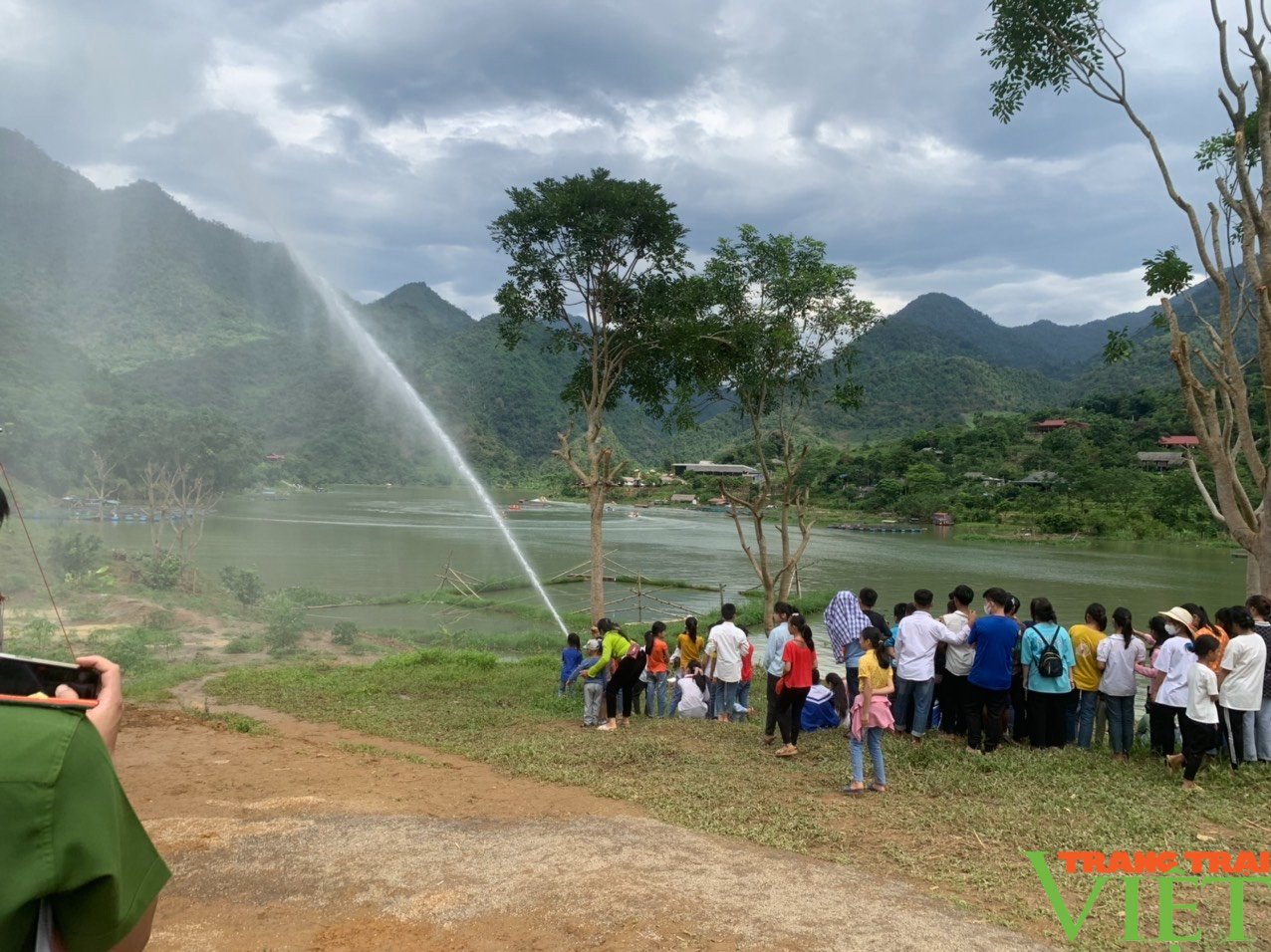Nâng cao năng lực công tác phòng, chống thiên tai và tìm kiếm cứu nạn ở vùng cao Sơn La - Ảnh 2. Nâng cao năng lực công tác phòng, chống thiên tai và tìm kiếm cứu nạn ở vùng cao Sơn La - Ảnh 2.