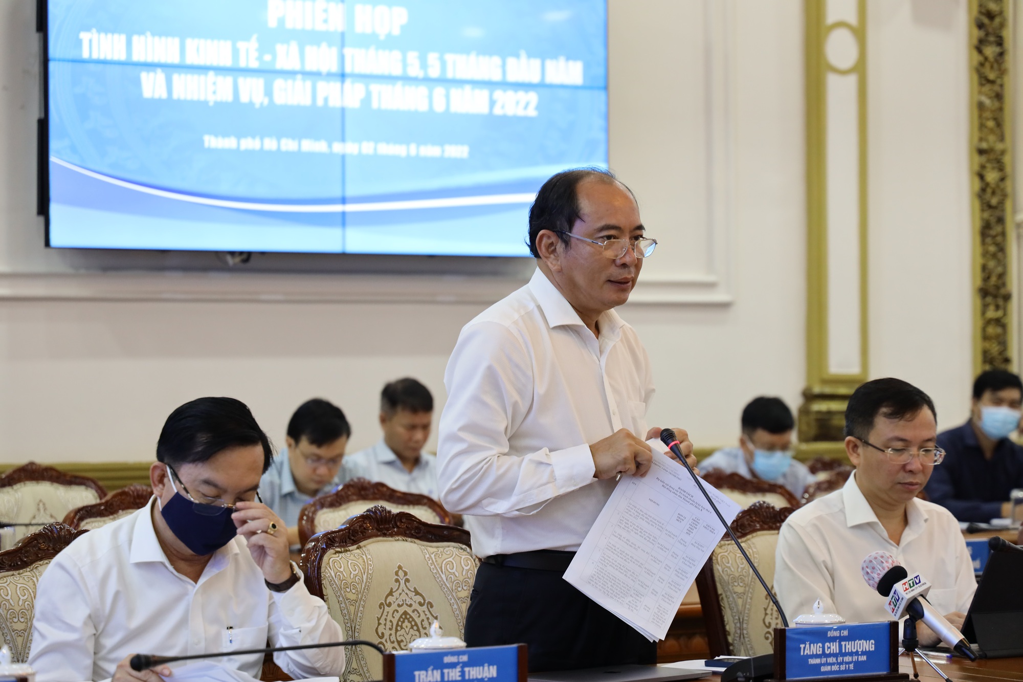 TP.HCM lo ngại người dân không còn muốn tiêm vaccine Covid-19 - Ảnh 1.