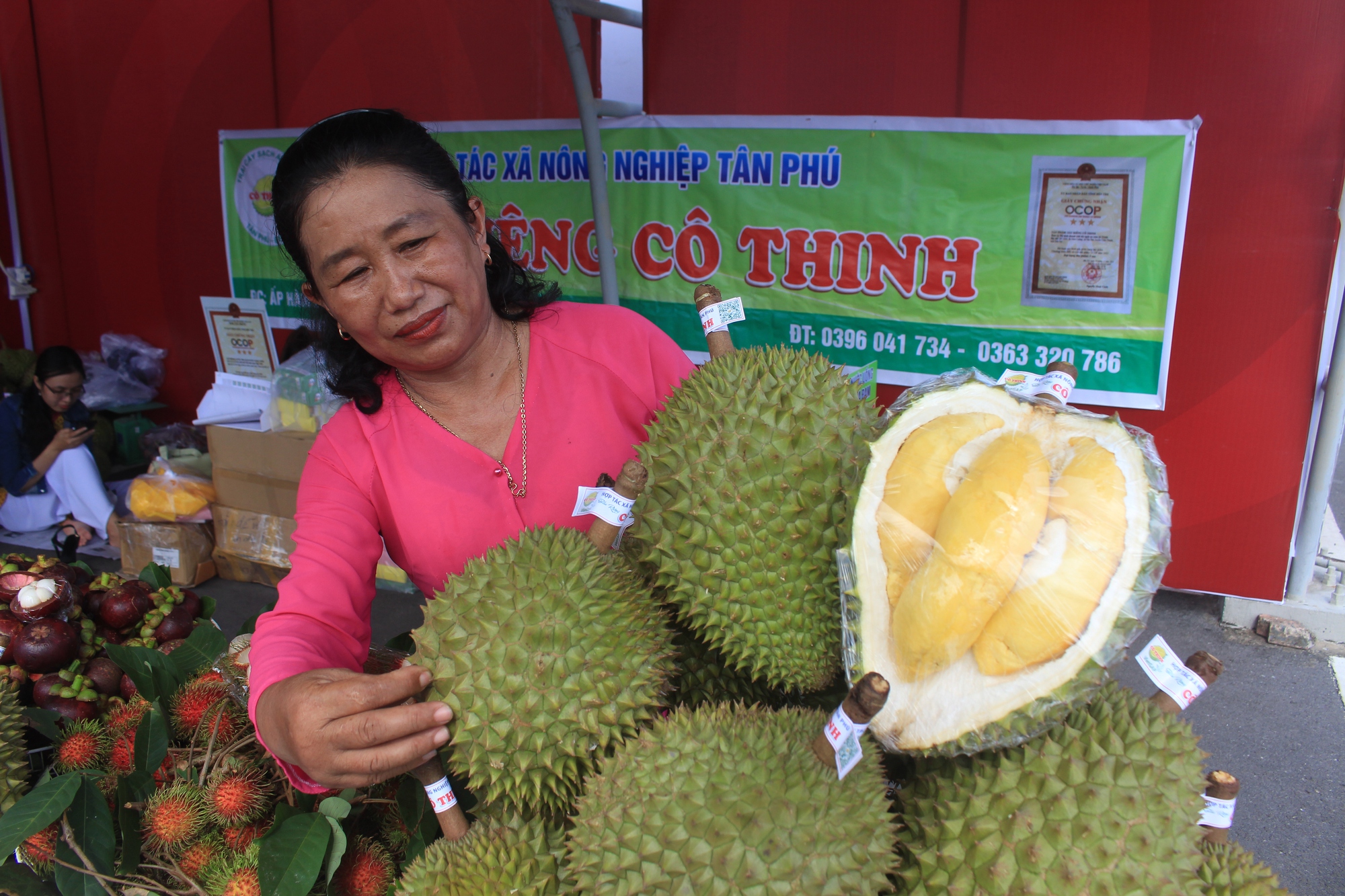Mua trái cây đặc sản Tiền Giang với giá ưu đãi - Ảnh 1.