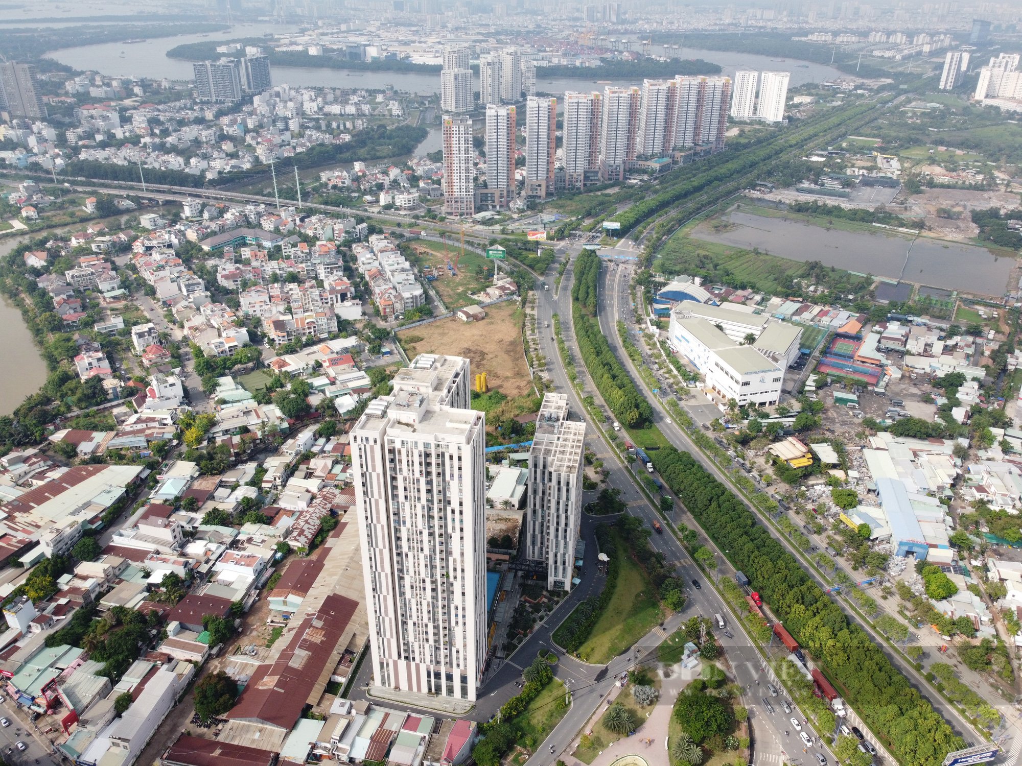 TP.HCM: Sở Xây dựng đề xuất quản lý đường bộ trong đô thị - Ảnh 1.