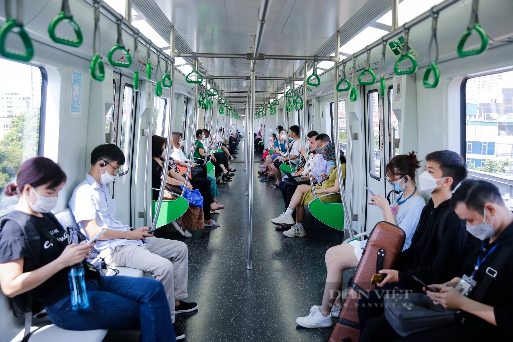 Người Hà Nội nói gì về việc được phép mang xe đạp gấp lên tàu Cát Linh-Hà Đông? - Ảnh 3.