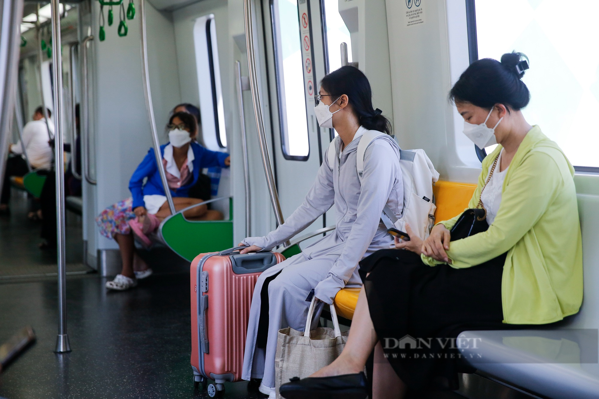 Người Hà Nội nói gì về việc được phép mang xe đạp gấp lên tàu Cát Linh-Hà Đông? - Ảnh 9.