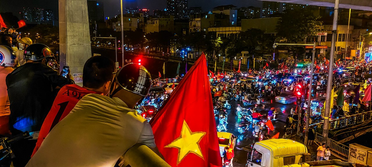 Ký ức Hà Nội: Tình yêu bóng đá trong trái tim người người dân Hà Nội, du khách - Ảnh 1.
