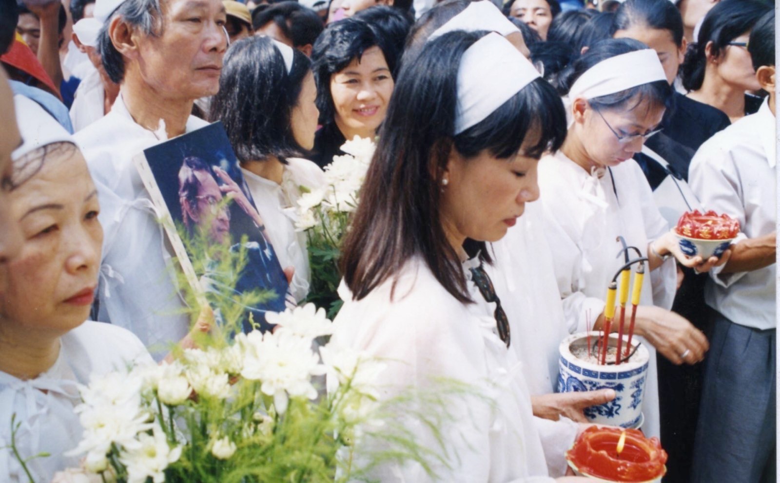 Ca sĩ Trịnh Vĩnh Trinh: &quot;Phim &quot;Em và Trịnh&quot; đã rất gần với anh Sơn ở đời thực&quot; - Ảnh 1.