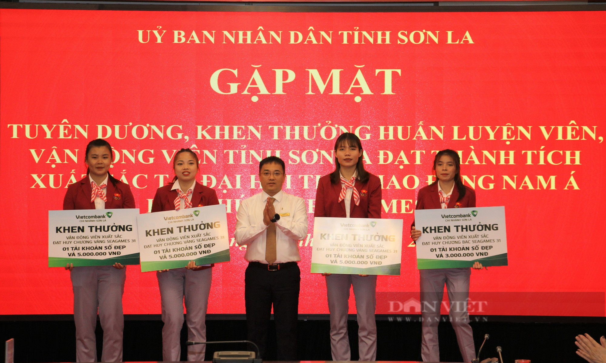Sơn La: Tuyên dương các VĐV đạt thành tích xuất sắc tại SEA Games 31 - Ảnh 4.