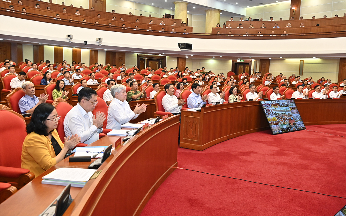 Ảnh: Toàn cảnh Hội nghị toàn quốc tổng kết 10 năm công tác phòng, chống tham nhũng, tiêu cực - Ảnh 6.