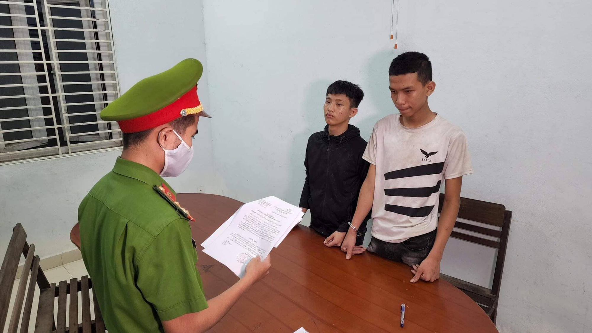 Đà Nẵng: Khởi tố, tạm giam nhóm thanh niên giết người - Ảnh 1.