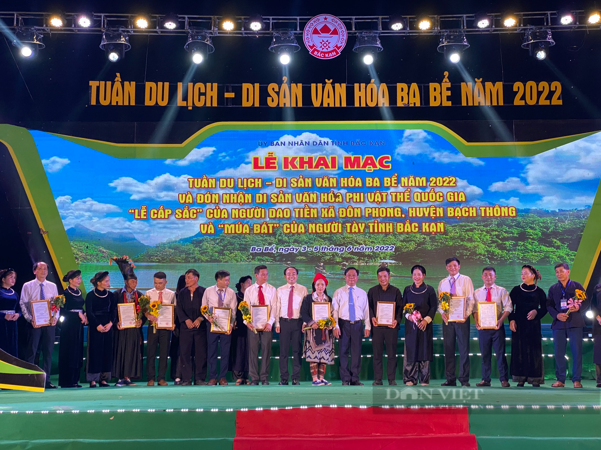 Tưng bừng Tuần lễ Du lịch – Di sản văn hóa Ba Bể năm 2022 - Ảnh 1.