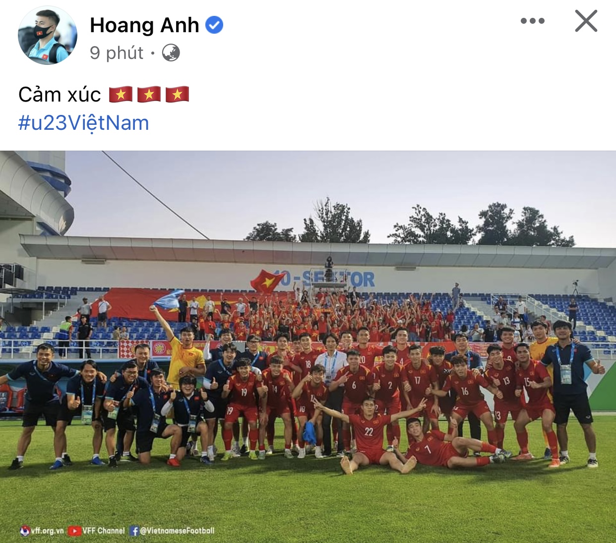 Hoà Hàn Quốc các cầu thủ U23 Việt Nam ăn mừng tưng bừng - Ảnh 2.