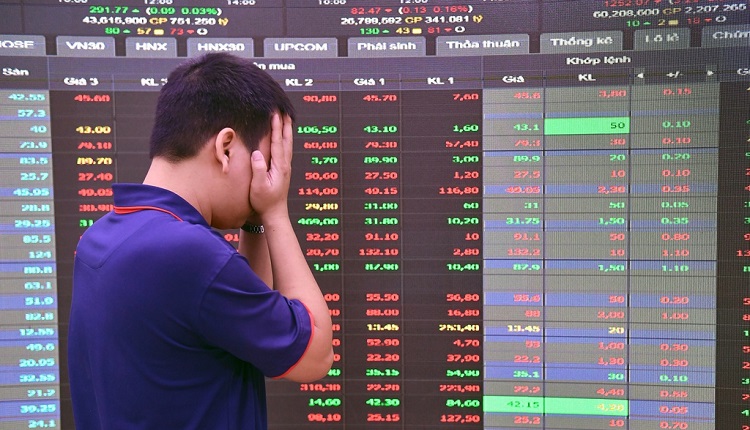 Bộ Tài chính: &quot;Đạo đức nghề nghiệp của một số ngân hàng thương mại chưa cao&quot; - Ảnh 1.