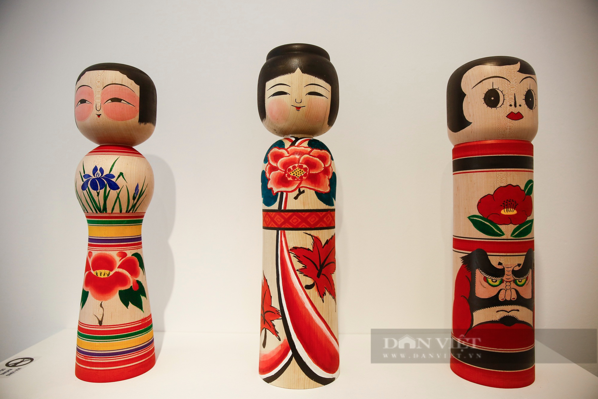 Chiêm ngưỡng búp bê gỗ Kokeshi không tay chân tại Hà Nội - Ảnh 6.