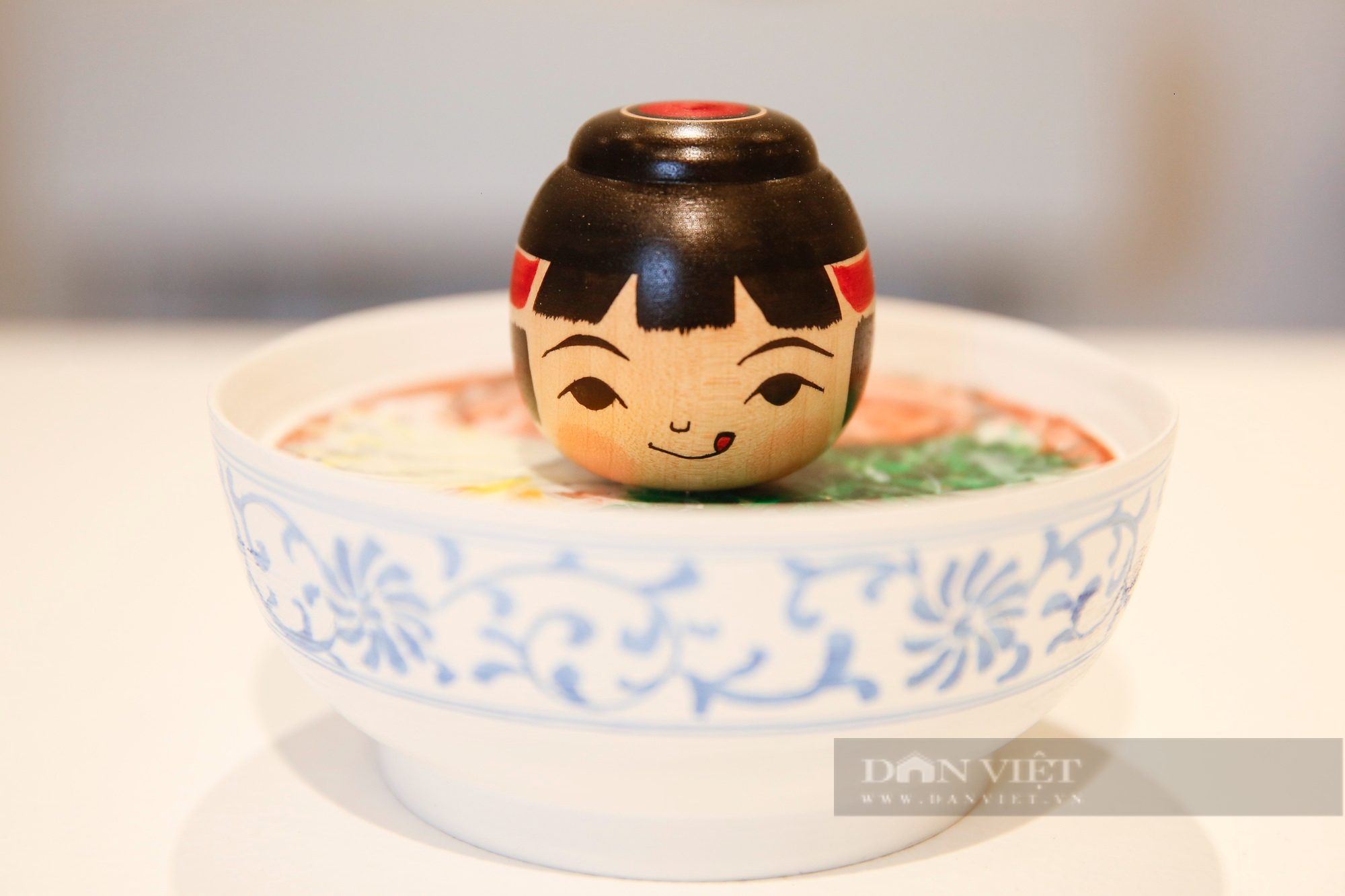 Chiêm ngưỡng búp bê gỗ Kokeshi không tay chân tại Hà Nội - Ảnh 8.
